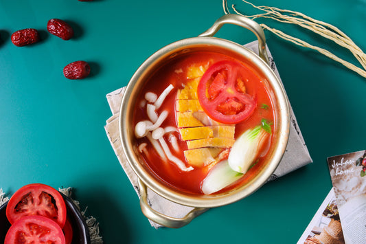 Tomaten hotpot: een zachte, volle hotpot voor iedereen