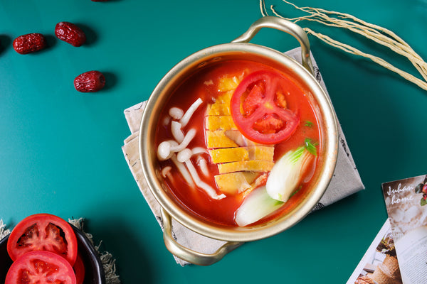 Tomaten hotpot: een zachte, volle hotpot voor iedereen